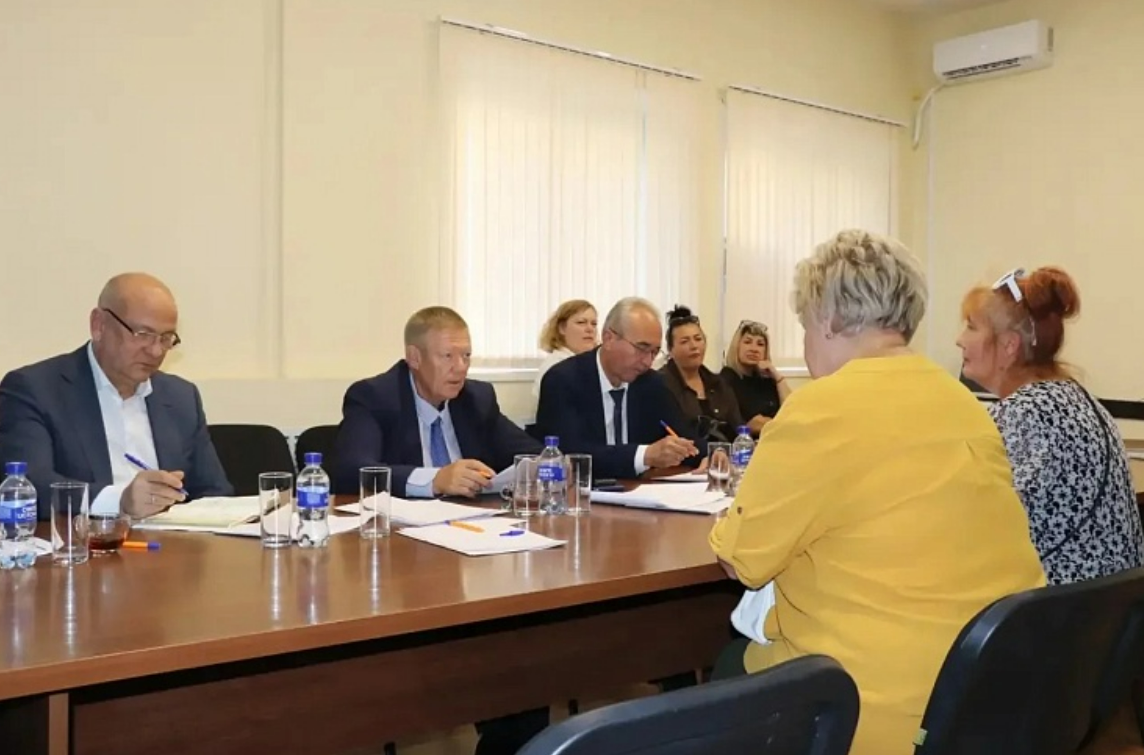 Николай Панков обсудил с жителями Заводского района работу управляющих компаний