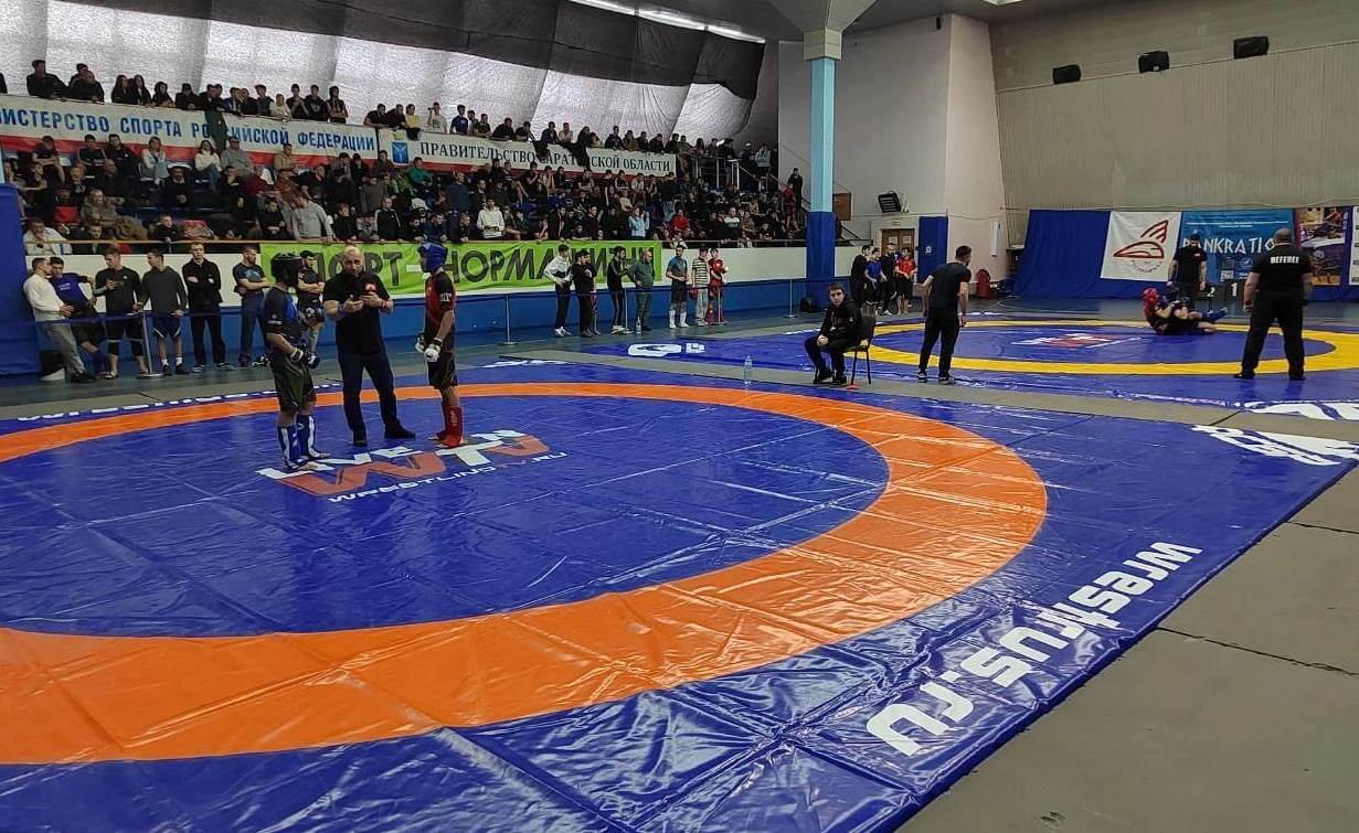 В Саратовской области прошел чемпионат по борьбе «Панкратион»