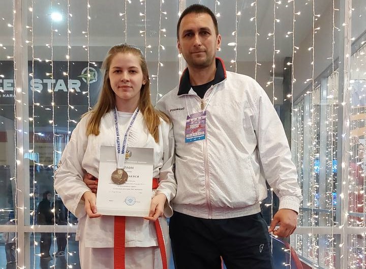 Саратовская каратистка завоевала серебро на всероссийском чемпионате