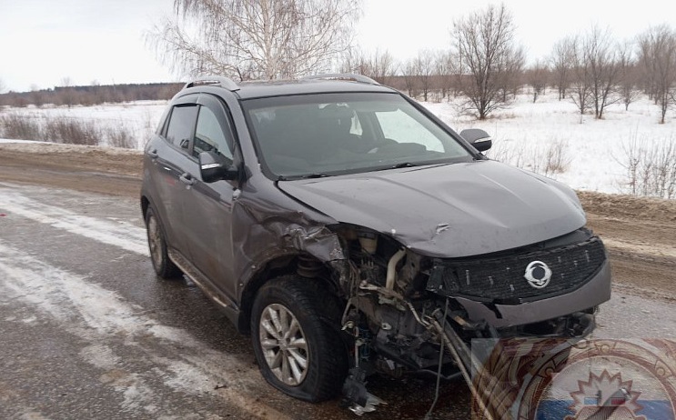 Три человека покалечились в утренней аварии на саратовской трассе