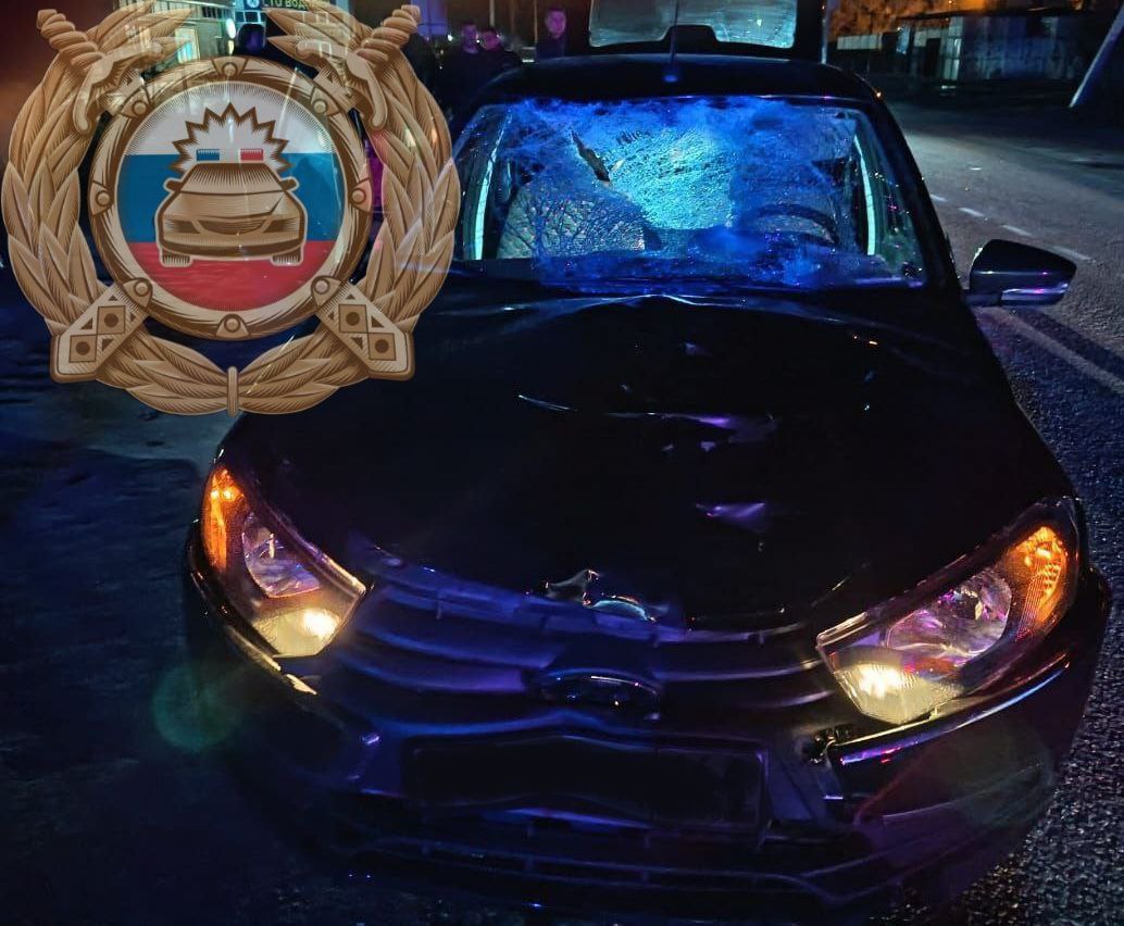 Под Саратовом под колесами «Гранты» погиб мужчина