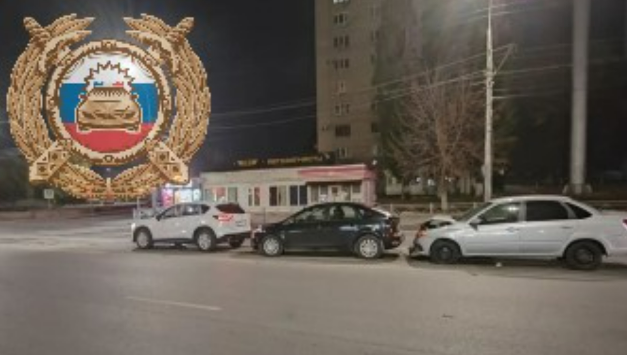 Пожилая автоледи пострадала в тройном ДТП на улице Чернышевского