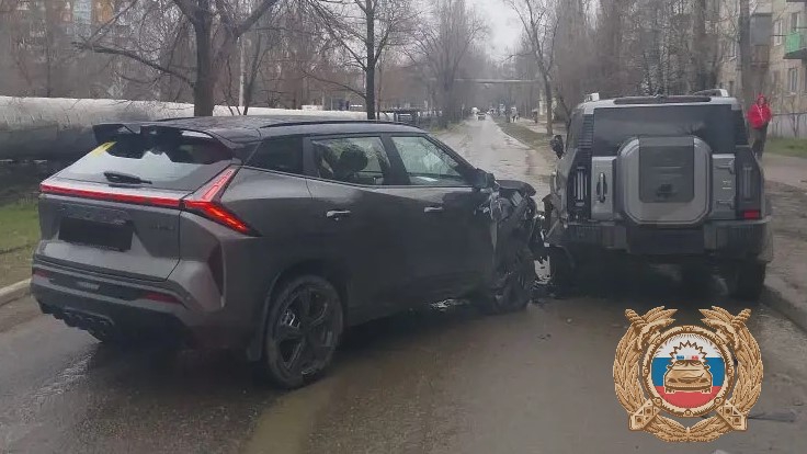 Две автоледи покалечились в ДТП на саратовских дорогах