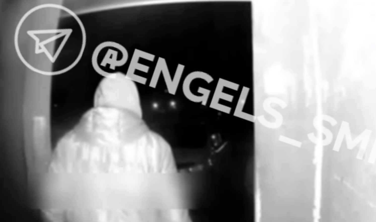 Ночью саратовские подростки устроили взрыв в подъезде девятиэтажки Ночью саратовские подростки устроили взрыв в подъезде девятиэтажки