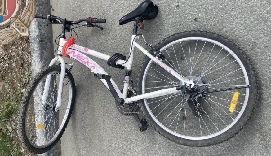 В Балакове под колёса иномарки попала 12-летняя велосипедистка