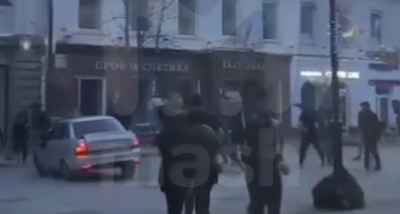 После драки на проспекте Столыпина следователи завели дело о покушении на убийство