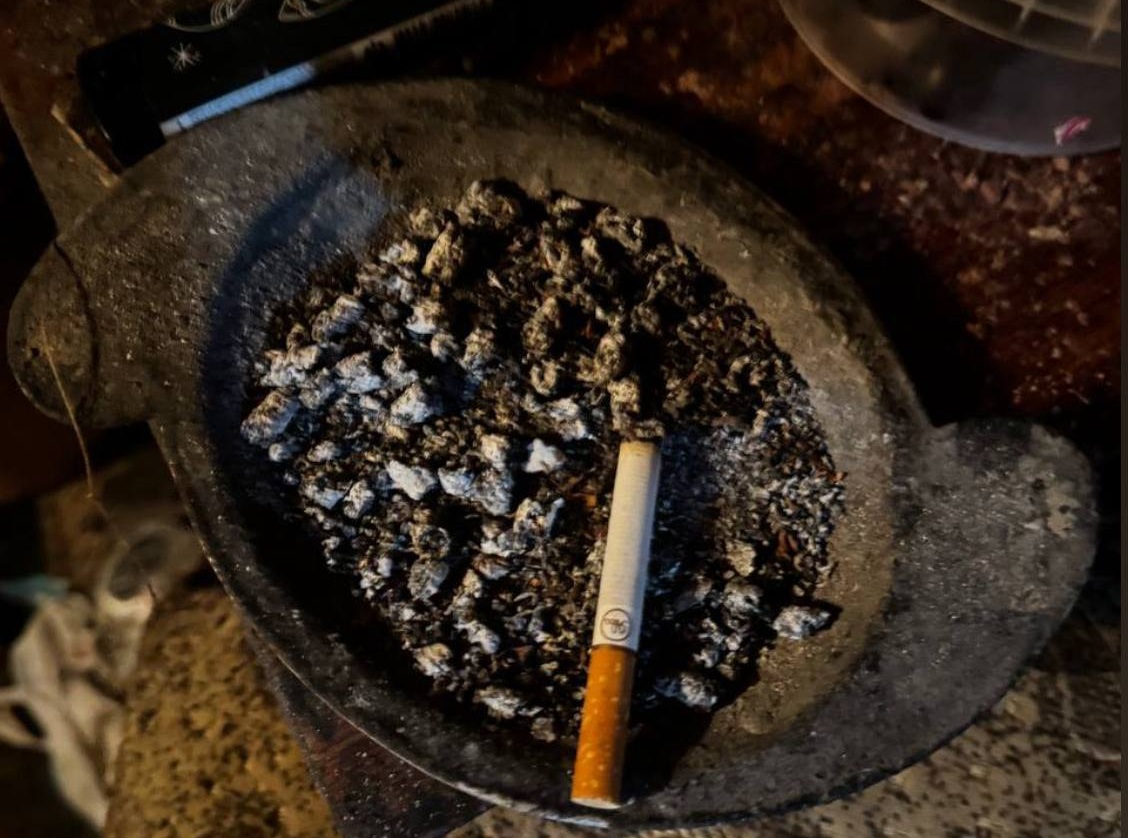 Саратовец спалил квартиру и попал в больницу после неосторожного курения