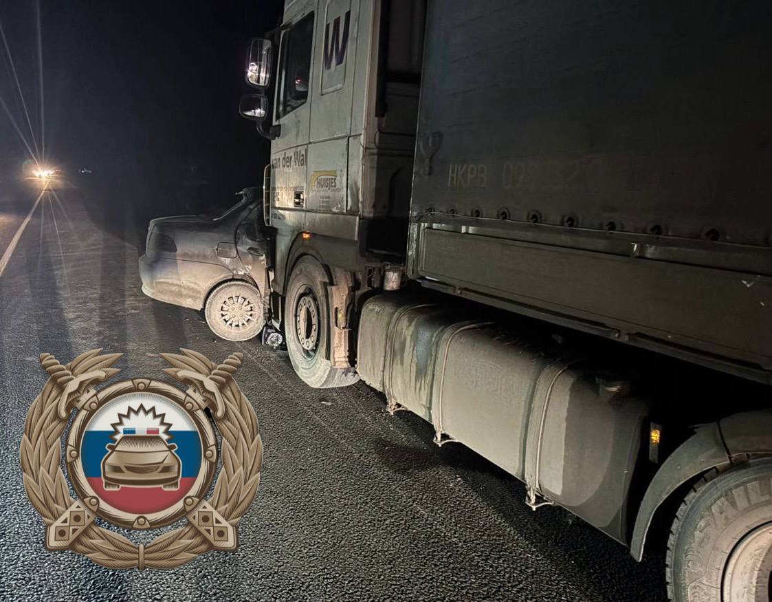 Пожилой водитель Fiat погиб в ДТП с фурой вблизи саратовского села Пожилой водитель Fiat погиб в ДТП с фурой вблизи саратовского села