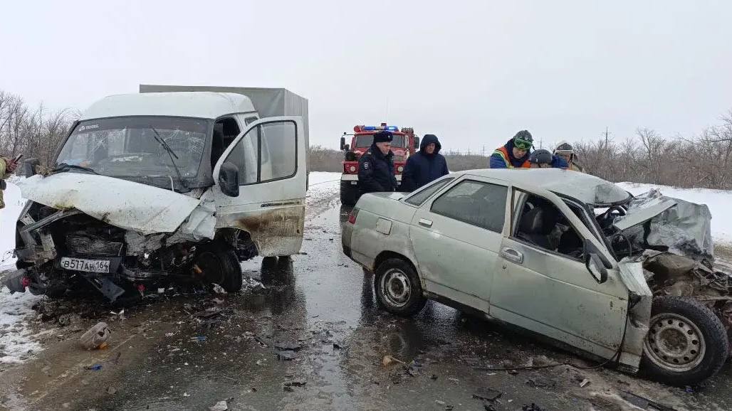 Один человек погиб и трое пострадали в автокатастрофе под Питеркой