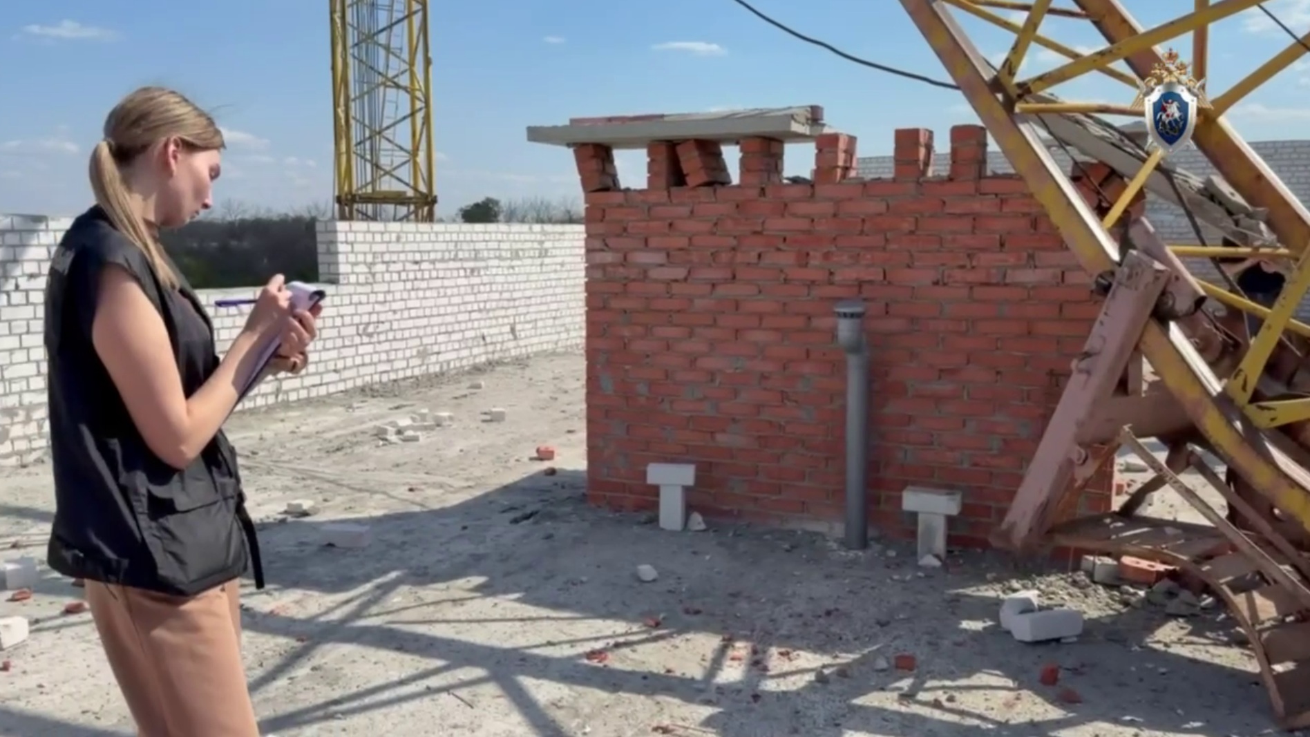 После гибели саратовского рабочего на стройке возбудили уголовное дело