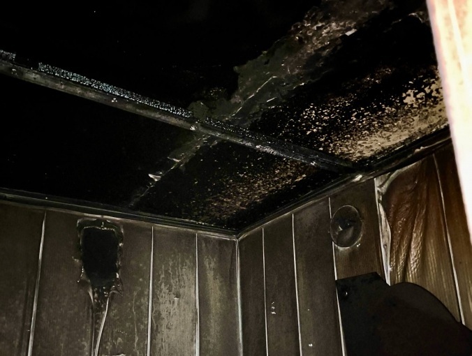 Четырёх человек спасли из горящей девятиэтажки в Балакове Четырёх человек спасли из горящей девятиэтажки в Балакове