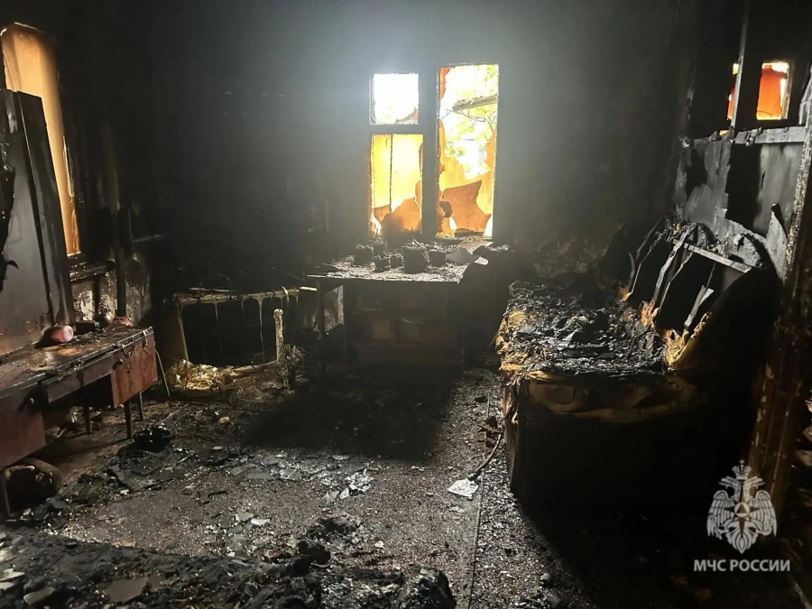 Саратовец получил ожоги при попытке потушить горящую веранду Саратовец получил ожоги при попытке потушить горящую веранду