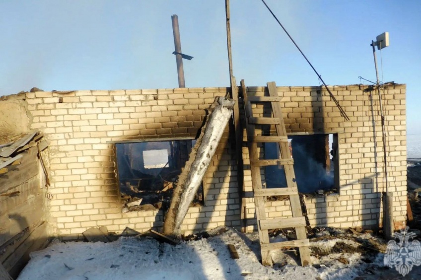 На саратовском хуторе в огне погиб пенсионер