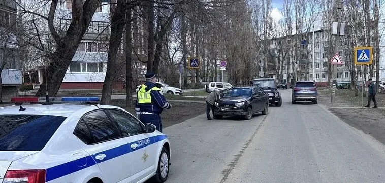 В Балакове школьница попала под колёса «Гранты» В Балакове школьница попала под колёса «Гранты»