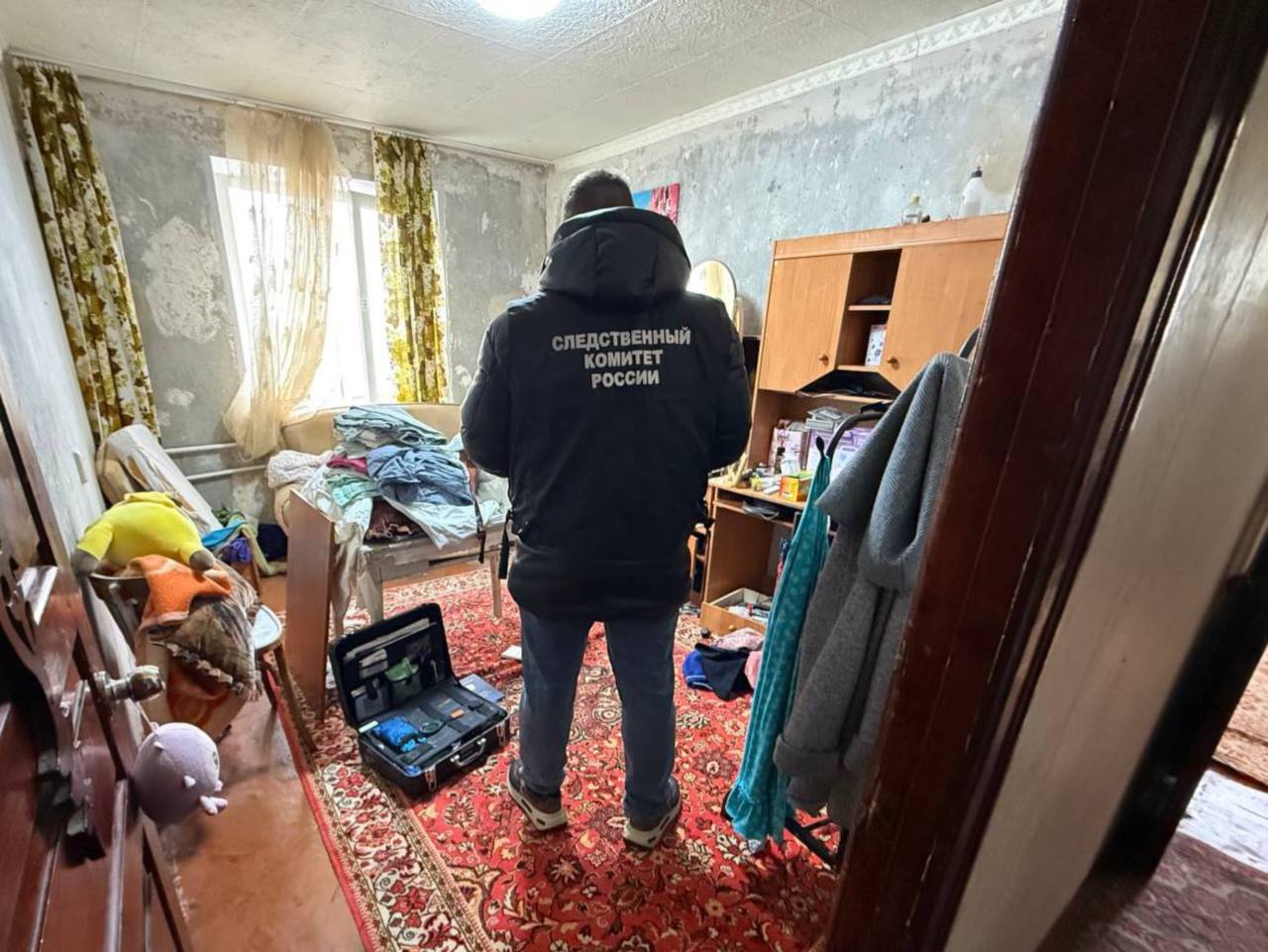 Саратовец убил пенсионера и выбросил его тело из окна: приговор Саратовец убил пенсионера и выбросил его тело из окна: приговор
