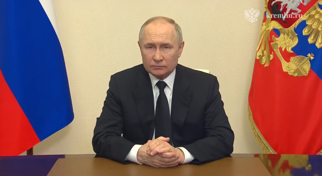 Теракт в «Крокус Сити Холле»: Путин объявил в России общенациональный траур