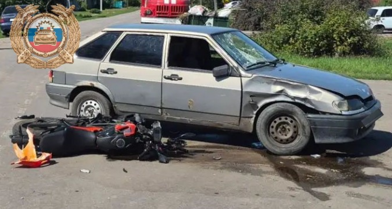 Подросток на «четырнадцатой» сбил 17-летнюю мотоциклистку в саратовском посёлке Подросток на «четырнадцатой» сбил 17-летнюю мотоциклистку в саратовском посёлке