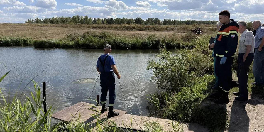 Две девочки утонули в саратовском пруду