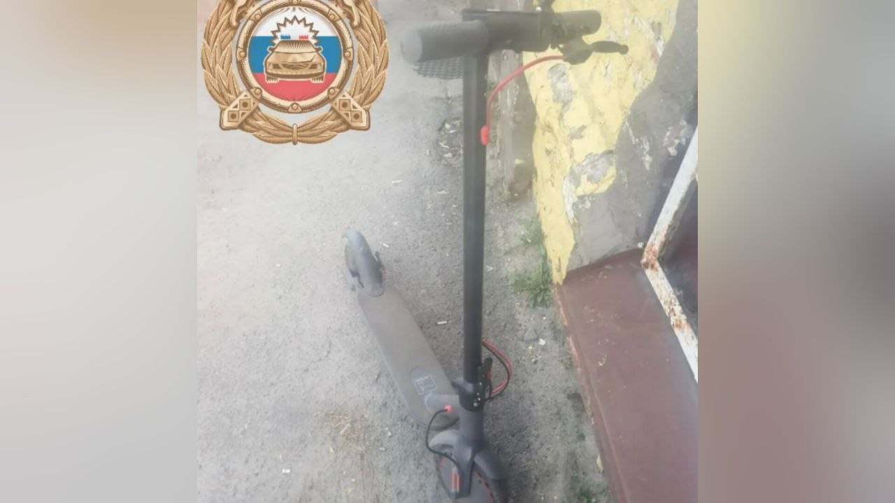 Девочка на электросамокате сбила прохожую в Саратовской области Девочка на электросамокате сбила прохожую в Саратовской области