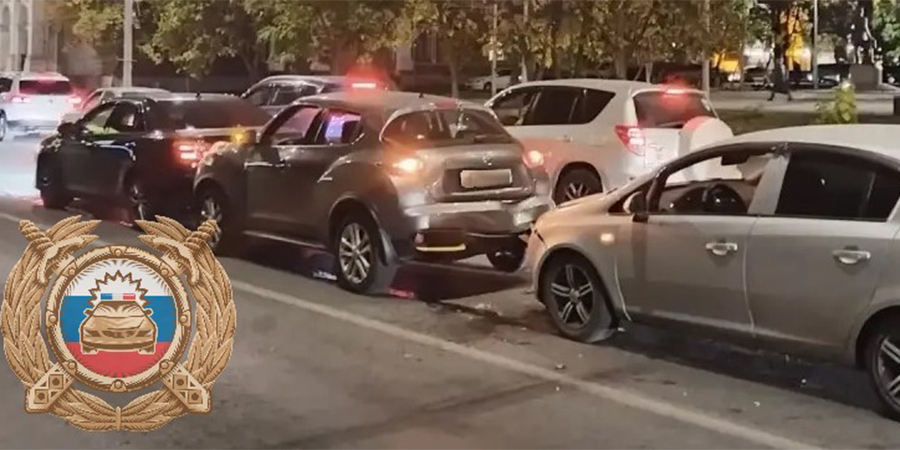 Женщины на иномарках устроили массовое ДТП в центре Саратова
